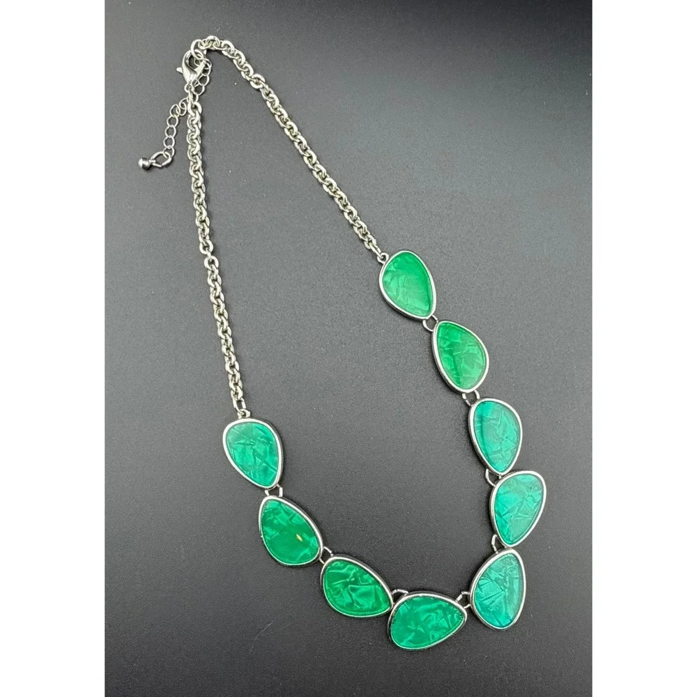 Green Statement Bib‎ Necklace Geometric Abstract Teardrop Silver Tone 17-19